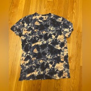 Nice Hollister tee shirt